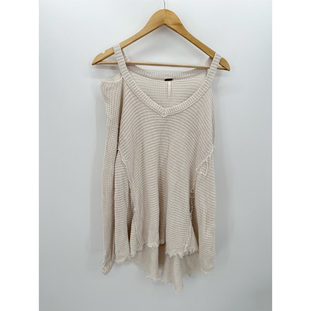 Free People Cream Moonshine V Neck Sweater Cold Shoulder Distressed Small FW26